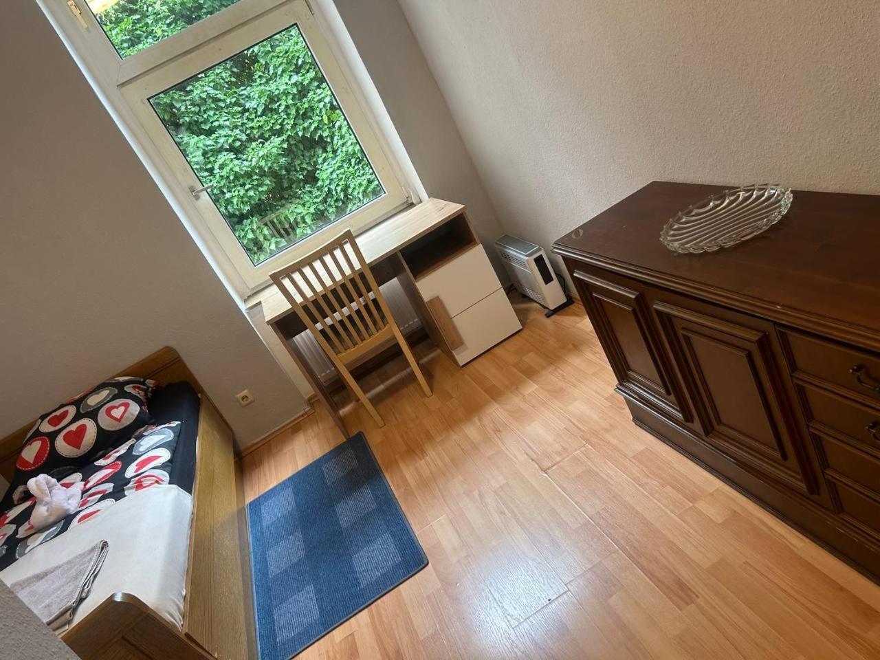 3 Zimmer Mietwohnung Naehe Hbf 埃森 外观 照片